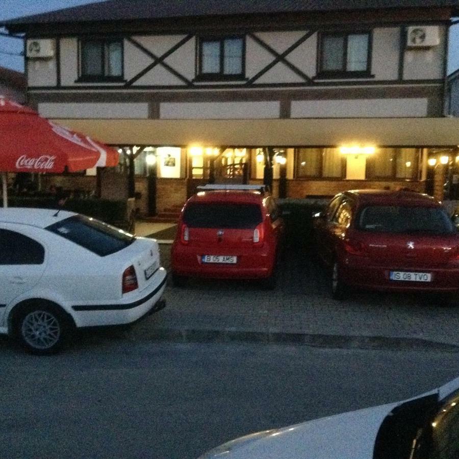 Taverna Apartamento Vama Veche Exterior foto